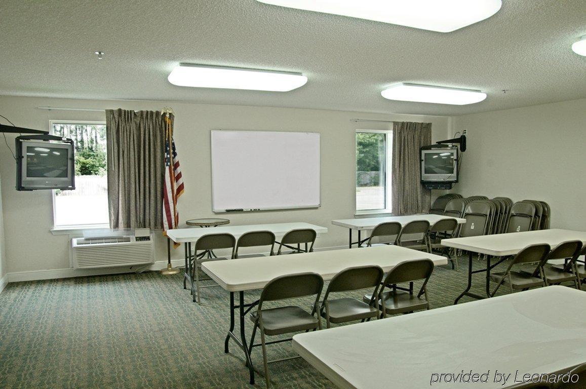 Red Roof Inn & Suites Pensacola East - Milton Exteriér fotografie